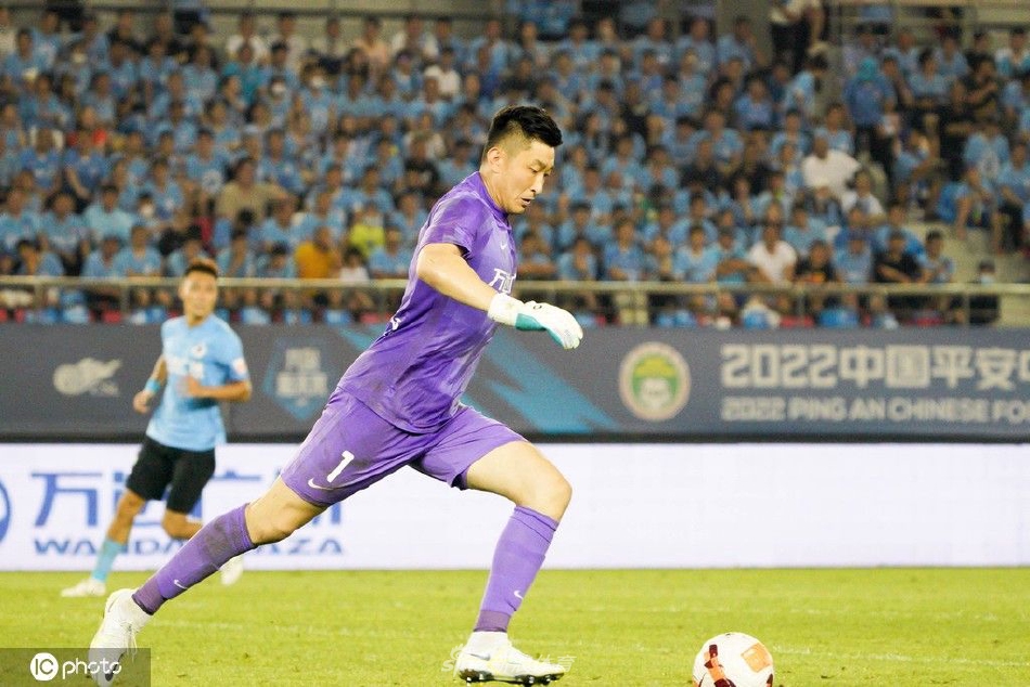 [中超联赛]大连人2-0沧州雄狮