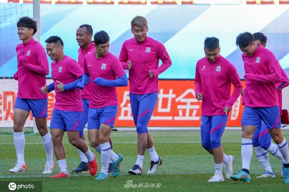 上海申花备战训练