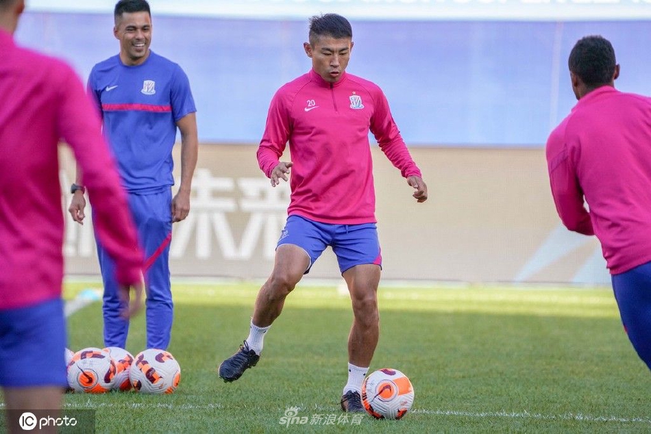 上海申花备战训练