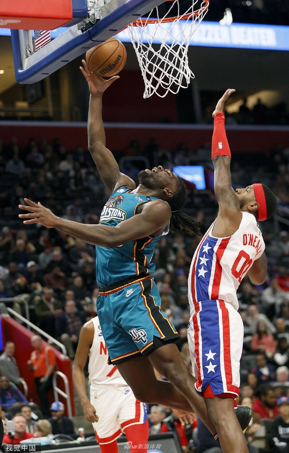 [NBA]篮网124-121活塞