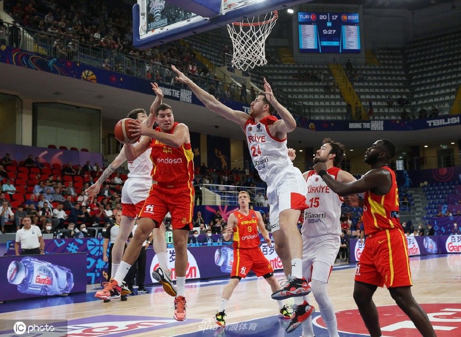 [男篮欧洲杯]西班牙72-69土耳其