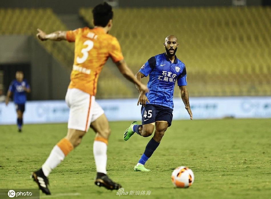 [中超联赛]武汉长江1-4沧州雄狮