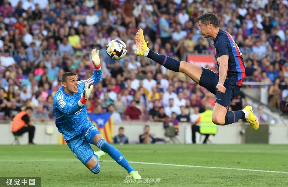 [西甲]巴塞罗那4-0巴拉多利德