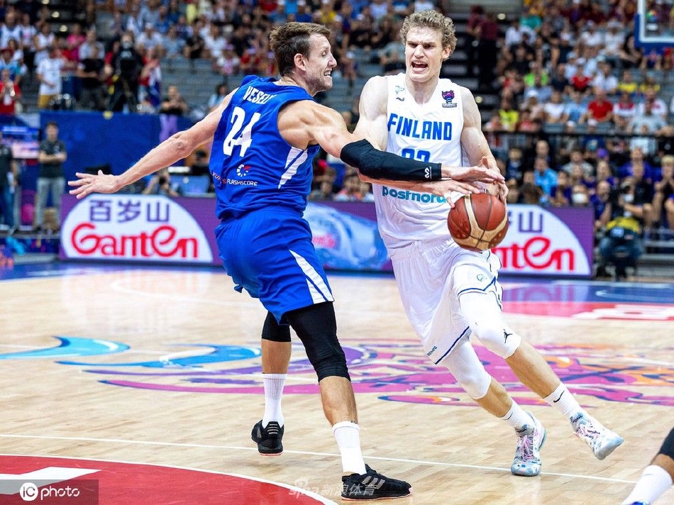 [男篮欧洲杯]芬兰98-88捷克