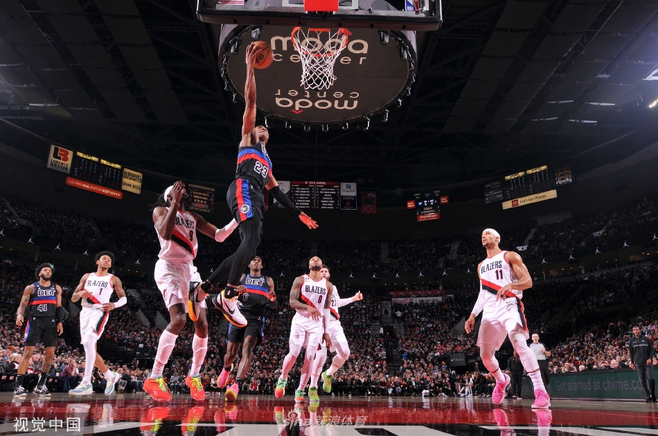 [NBA]开拓者135-106大胜活塞 格兰特36分