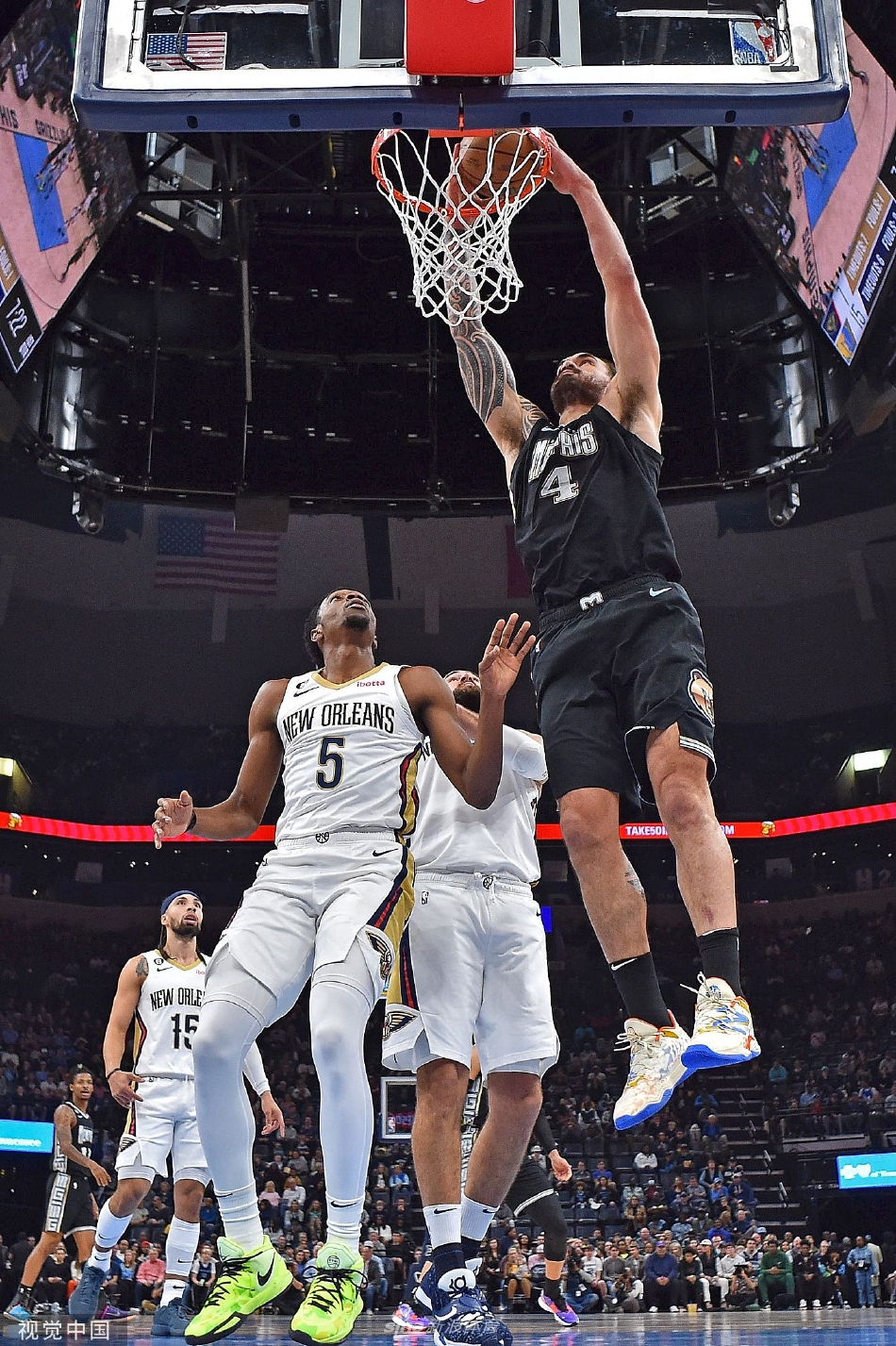 [NBA]灰熊132-111轻取鹈鹕 布鲁克斯25分