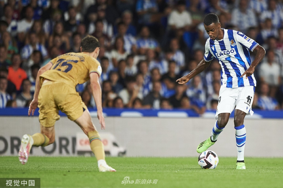 [西甲]巴萨4-1皇家社会