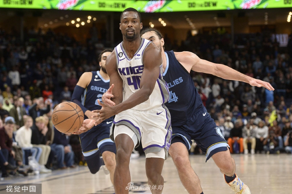 [NBA]国王113-109灰熊 福克斯32+8+6