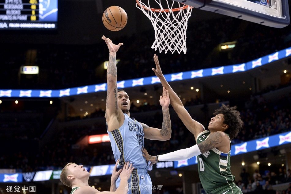 [NBA]灰熊142-101擒雄鹿 莫兰特25+10+10