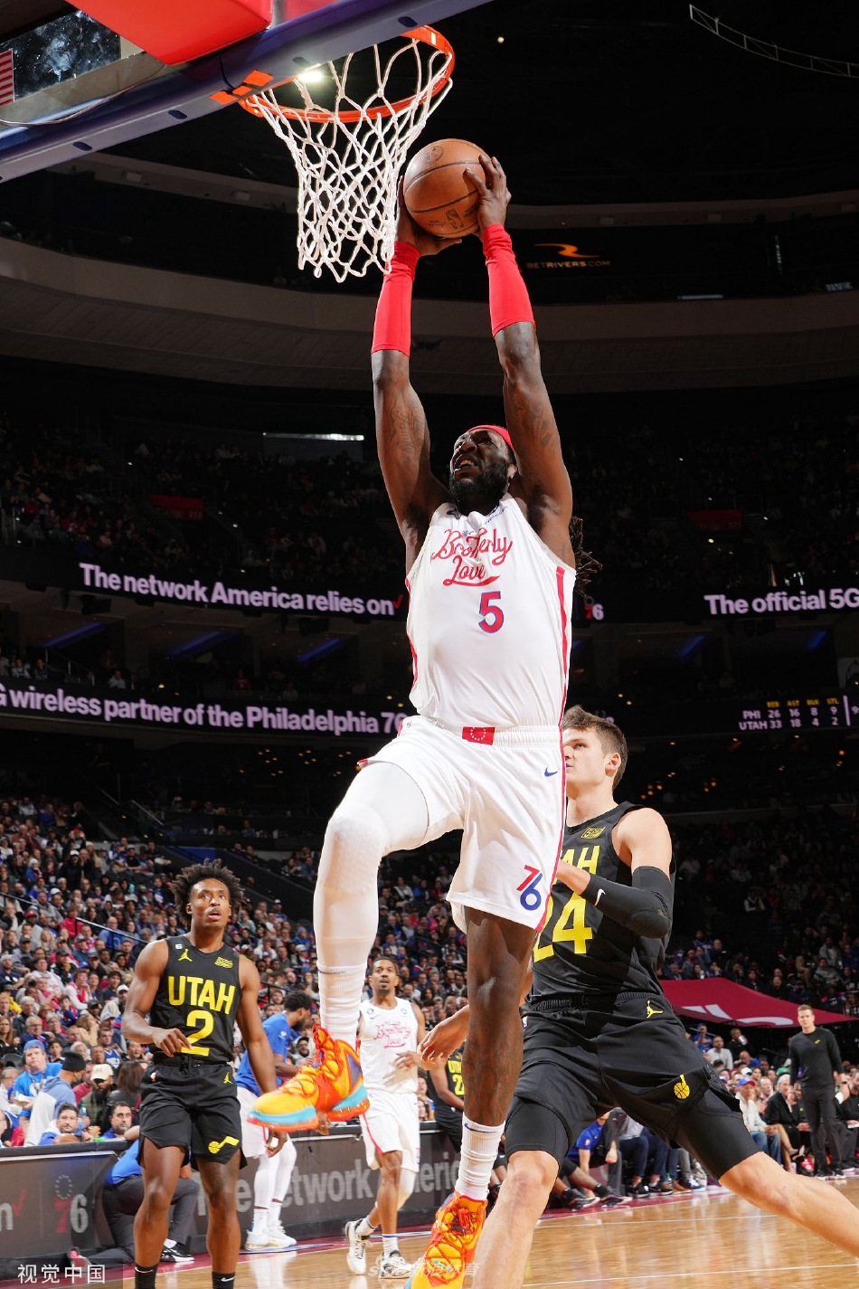 [NBA]犹他爵士98-105费城76人