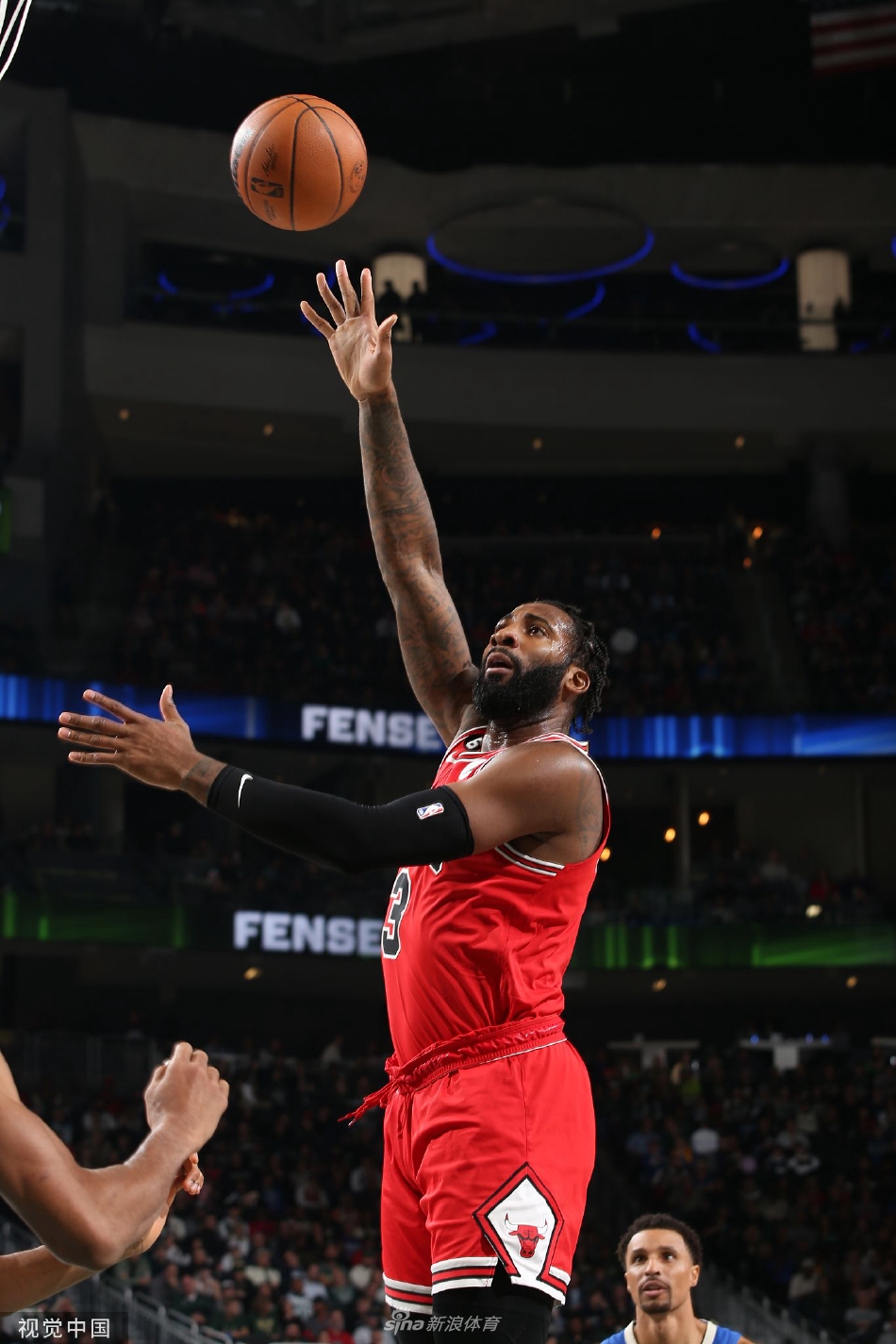 [NBA]公牛118-113擒雄鹿 德罗赞36+8