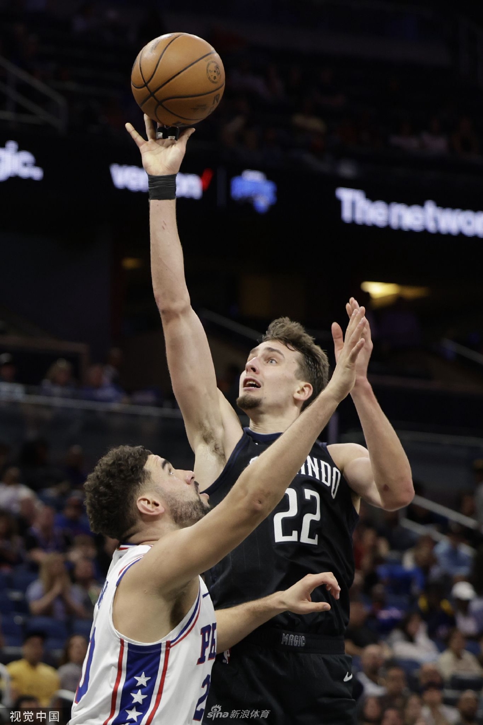 [NBA]76人107-99魔术 班凯罗复出19分