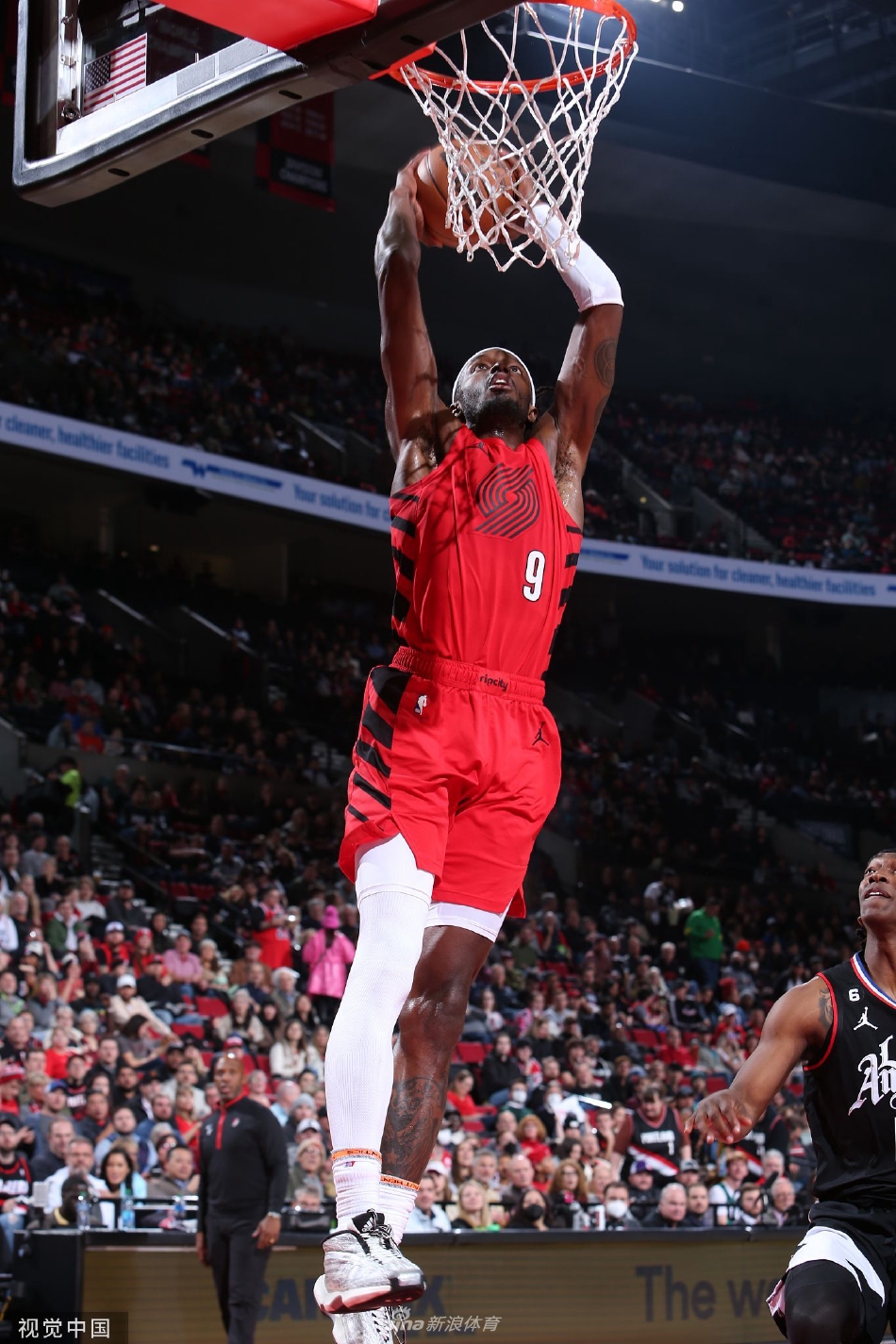 [NBA]快船118-112逆转开拓者 鲍威尔32分