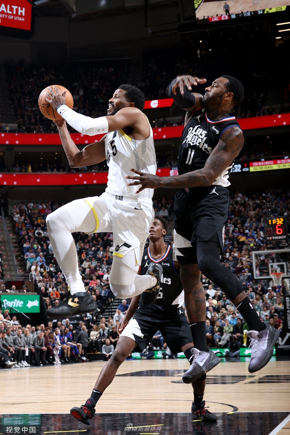 [NBA]爵士125-112力克快船 克拉克森33分沃尔26分