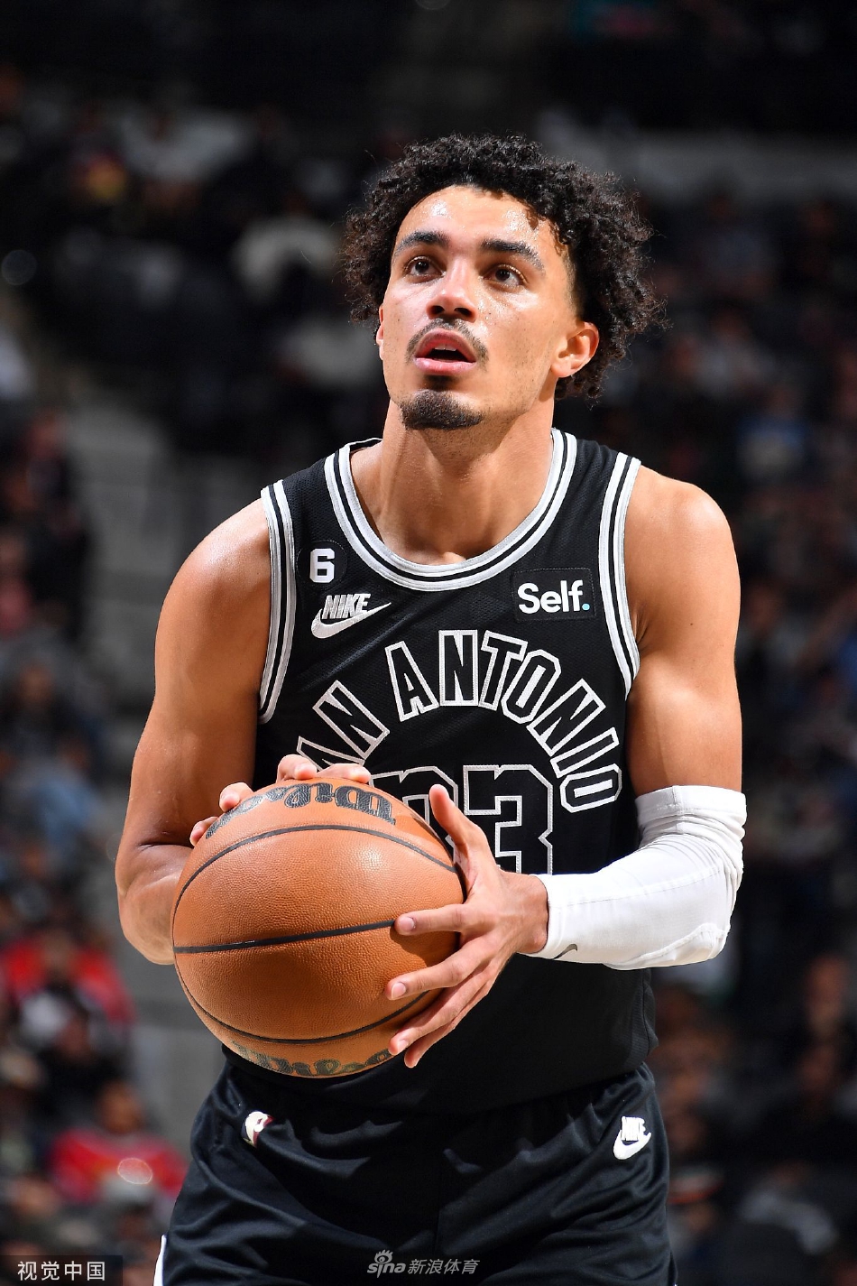 [NBA]鹈鹕117-99马刺