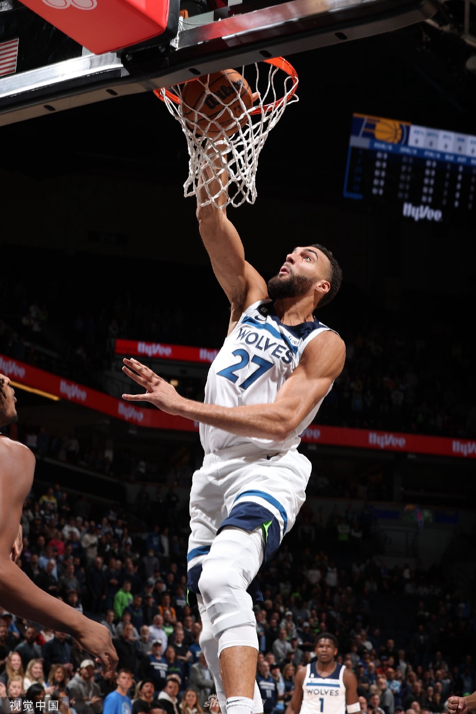 [NBA]森林狼121-115步行者 戈贝尔16+20