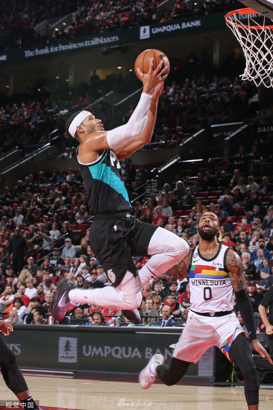 [NBA]开拓者124-118森林狼 利拉德36+8西蒙斯31分