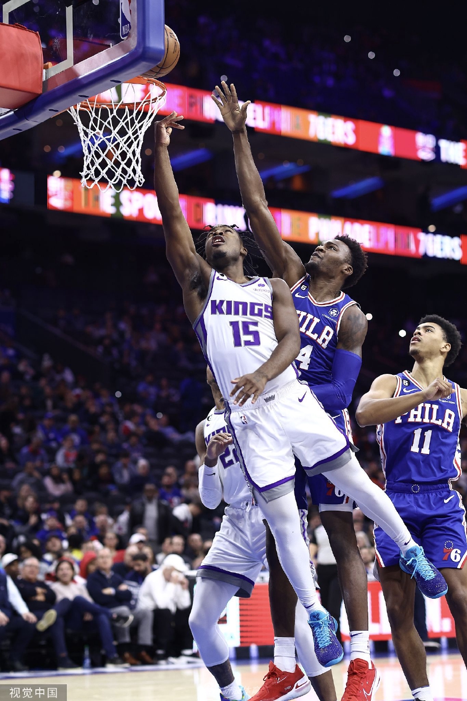 [NBA]76人123-103大胜国王 恩比德31分哈登21+15