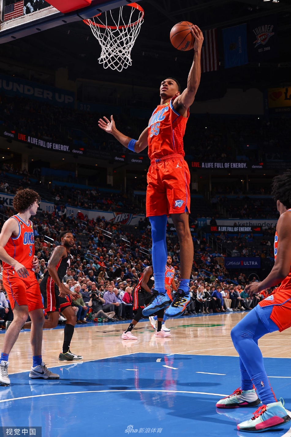 [NBA]热火110-108险胜雷霆 希罗35分亚历山大27+8+7
