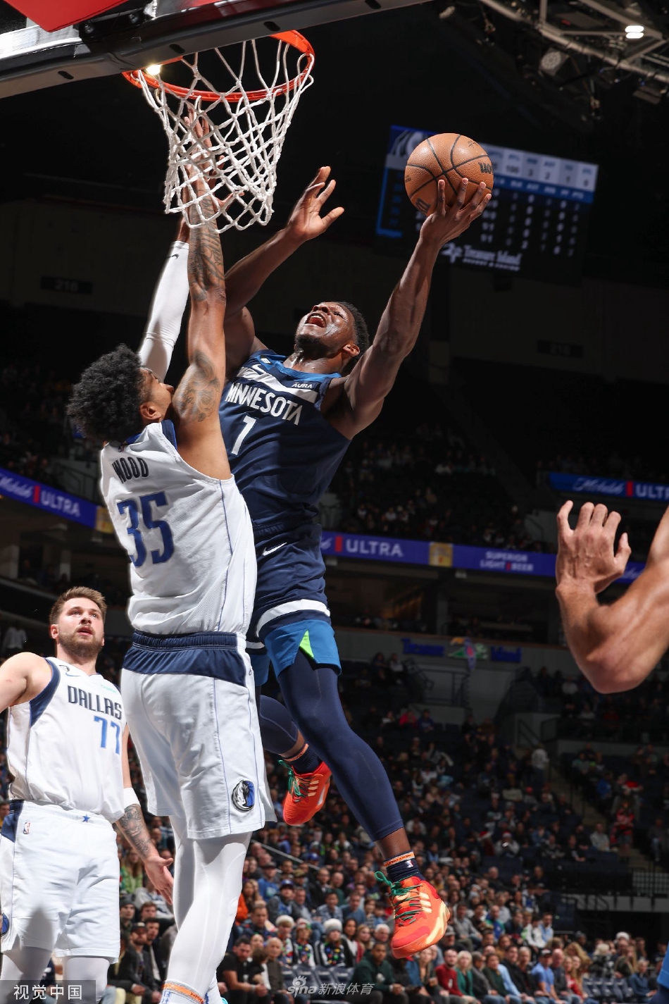 [NBA]独行侠104-99森林狼 东契奇25分