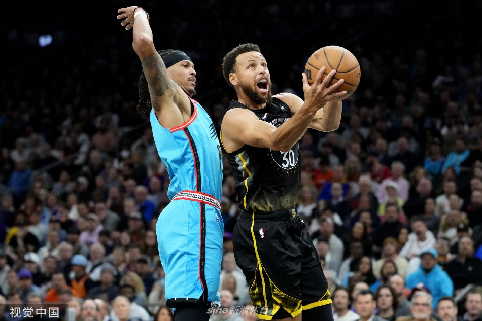 [NBA]勇士119-130太阳 库里空砍50+9+6布克27+9