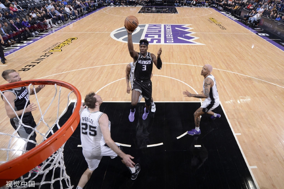 [NBA]国王130-112力克马刺 福克斯28+8瓦塞尔29分