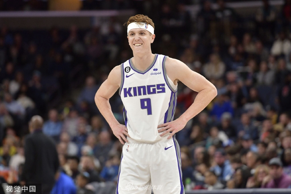 [NBA]国王113-109灰熊 福克斯32+8+6