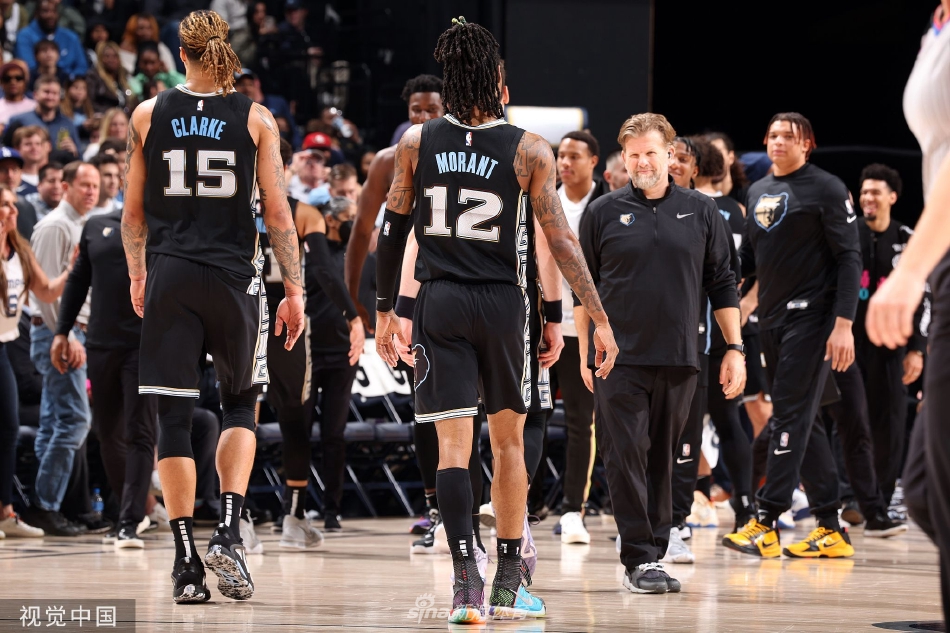 [NBA]灰熊132-111轻取鹈鹕 布鲁克斯25分