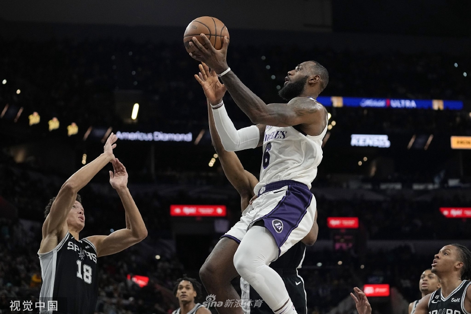 [NBA]湖人143-138马刺 詹姆斯39+11威少11+8+6