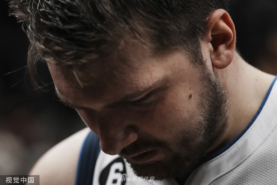 [NBA]独行侠100-105猛龙 阿奴诺比26+9