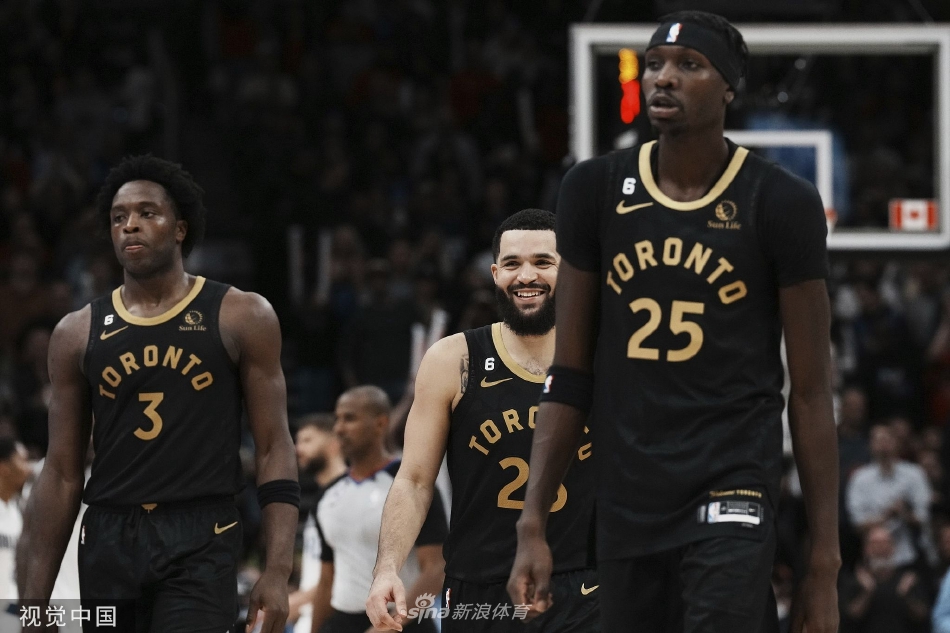 [NBA]独行侠100-105猛龙 阿奴诺比26+9