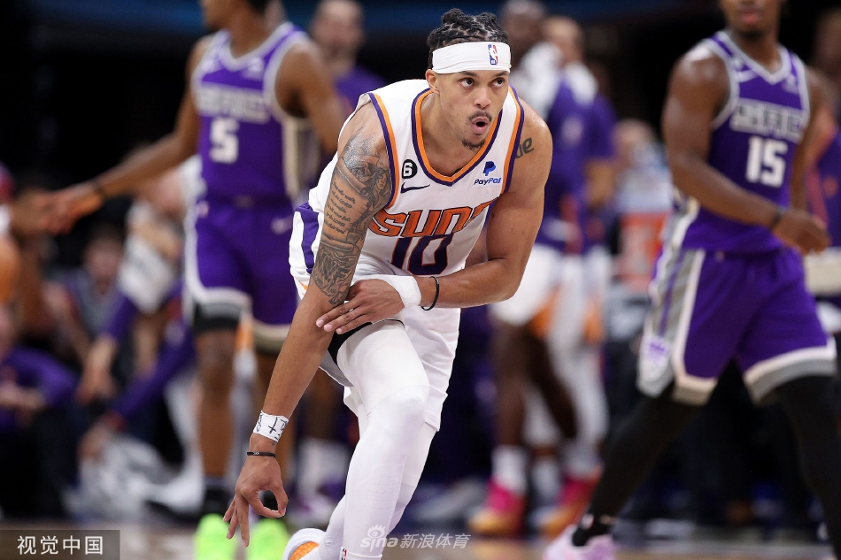 [NBA]太阳122-117险胜国王 布克44+8+4+6蒙克30+8