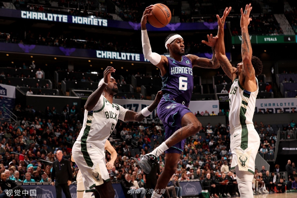 [NBA]雄鹿105-96力克黄蜂 波蒂斯20+8+7