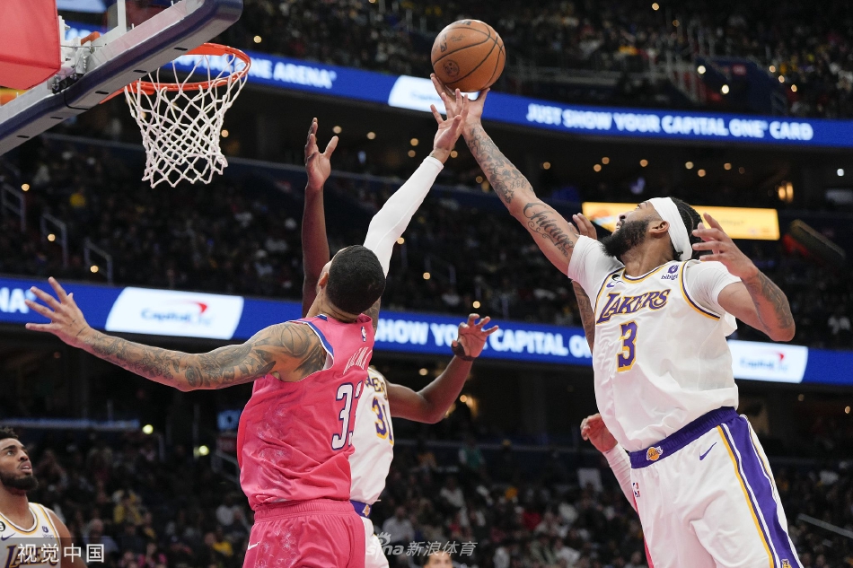 [NBA]湖人130-119战胜奇才 戴维斯55+17詹姆斯29分