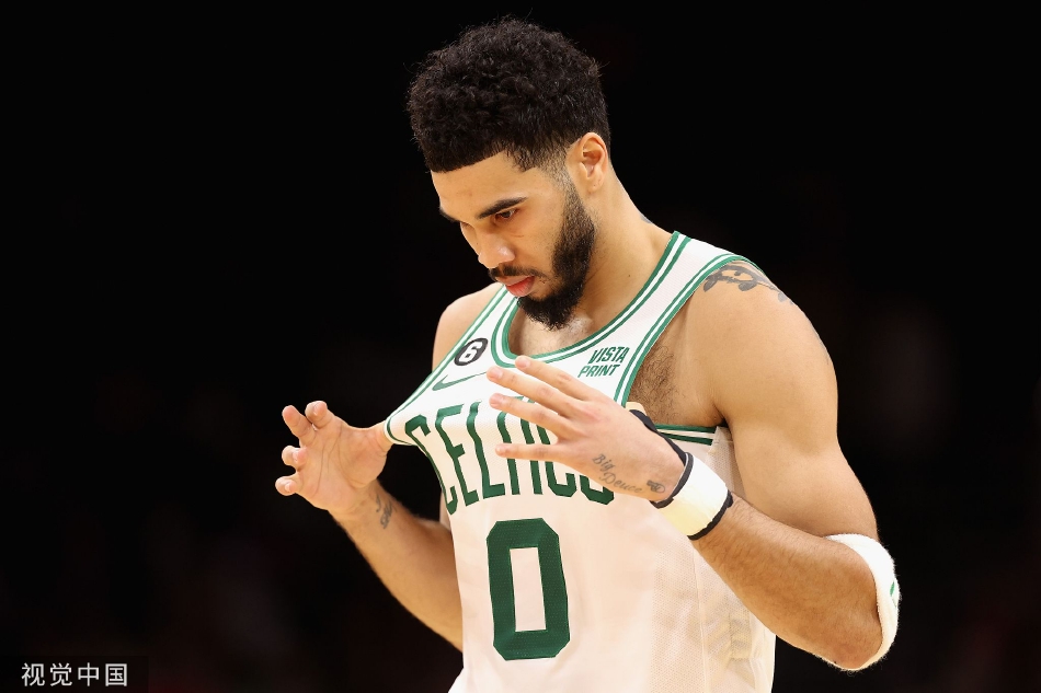 [NBA]绿军125-98太阳 布朗25+7塔图姆25+5