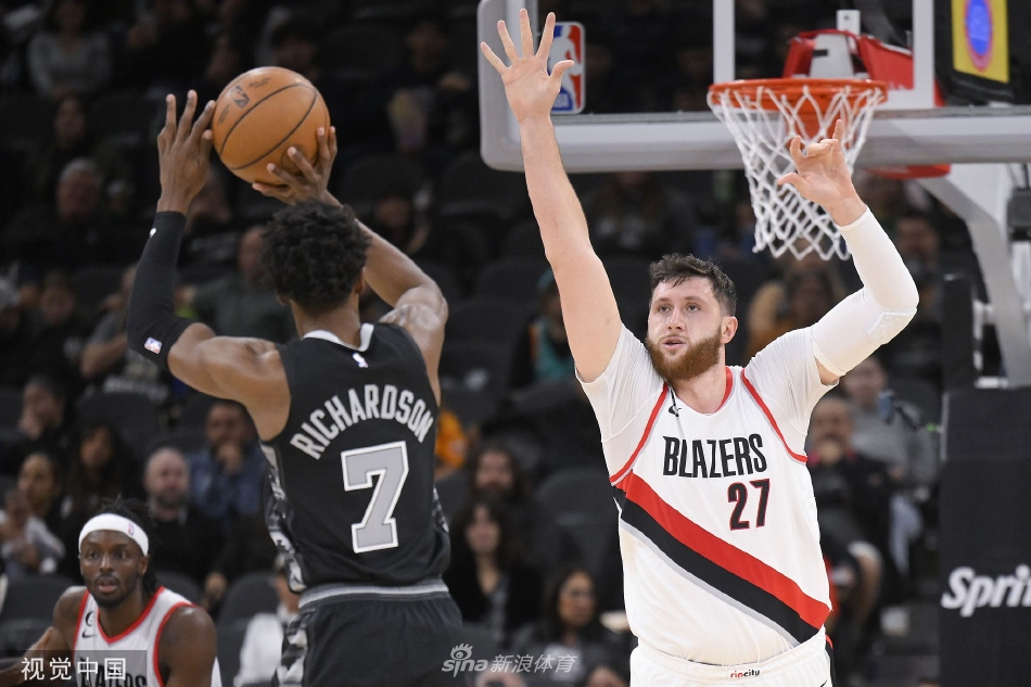 [NBA]开拓者128-112马刺