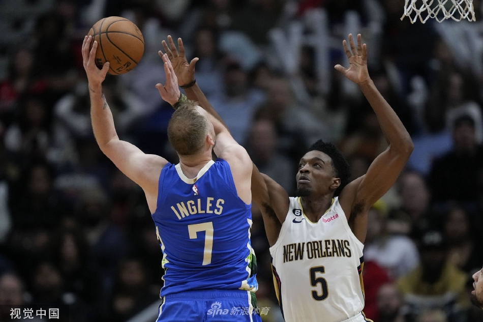 [NBA]雄鹿128-119鹈鹕 字母哥42+10