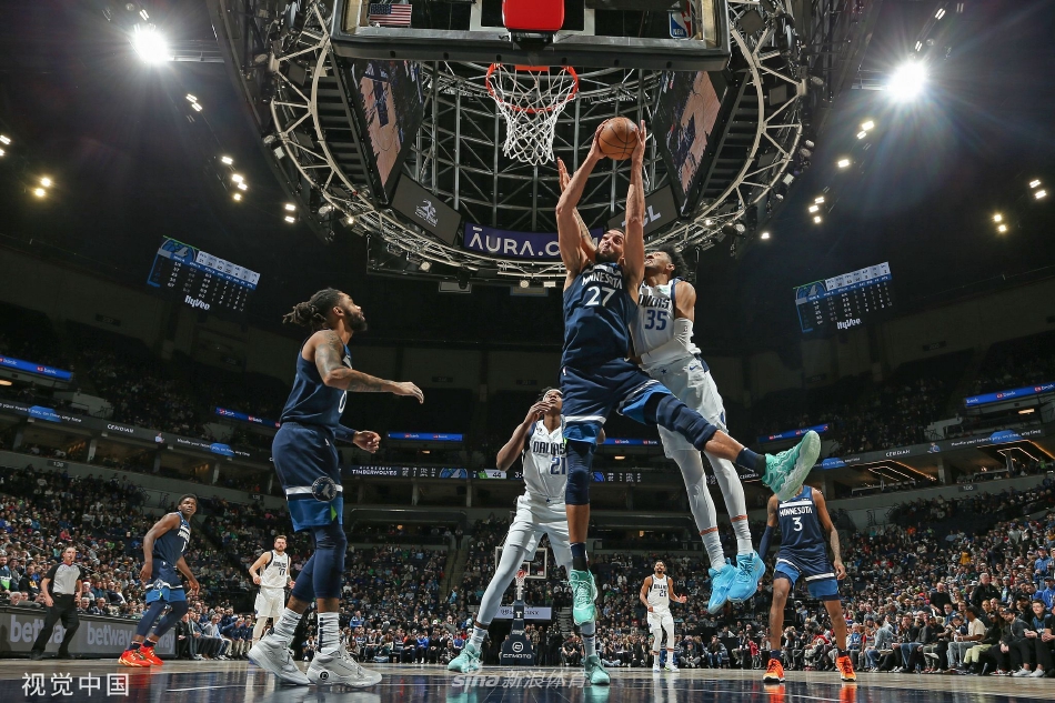 [NBA]独行侠104-99森林狼 东契奇25分