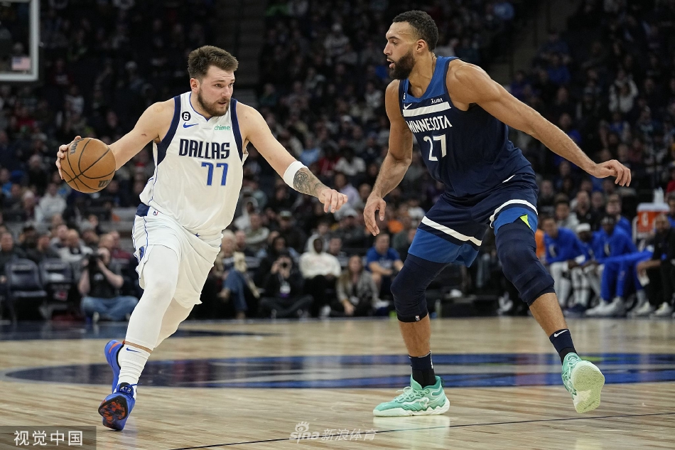 [NBA]独行侠104-99森林狼 东契奇25分