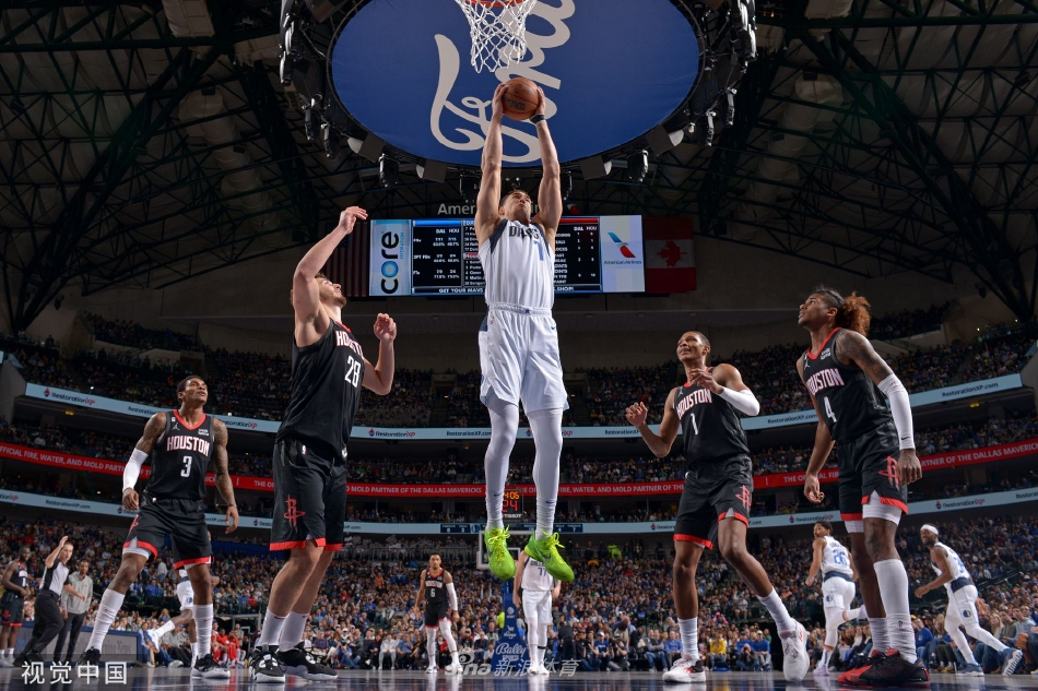 [NBA]独行侠129-114火箭 东契奇大三双