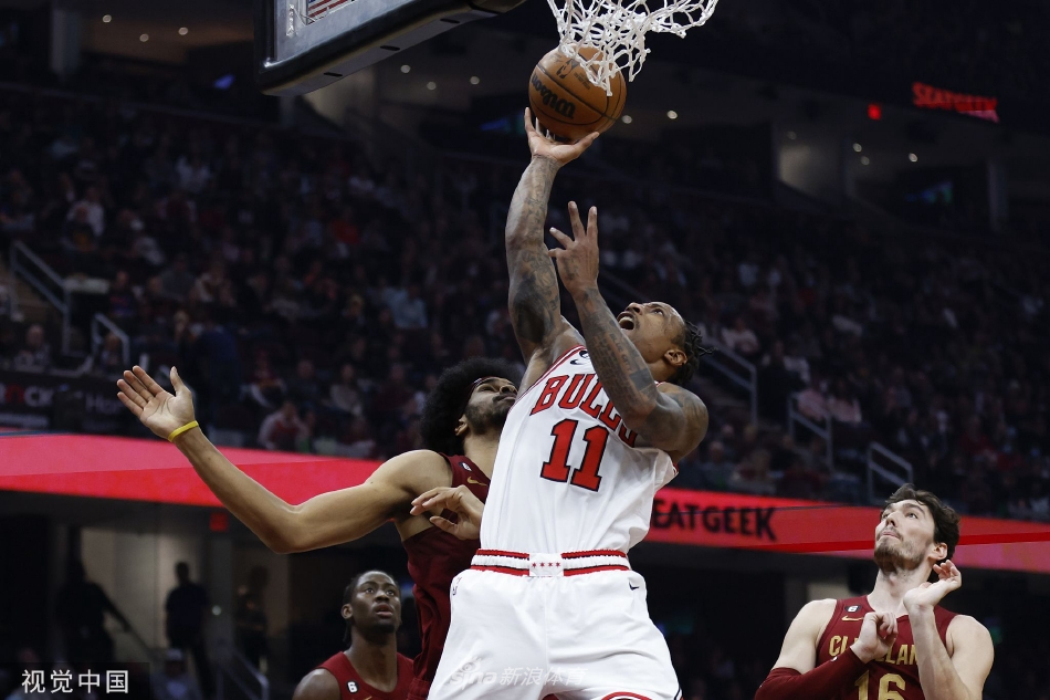 [NBA]骑士145-134加时擒公牛 米切尔轰71分