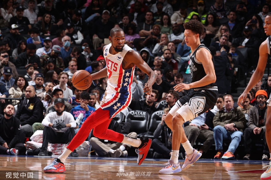 [NBA]篮网139-103大胜马刺 欧文27+8