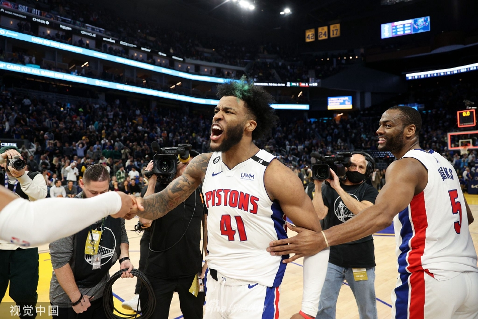 [NBA]勇士119-122活塞 汤普森空砍33分