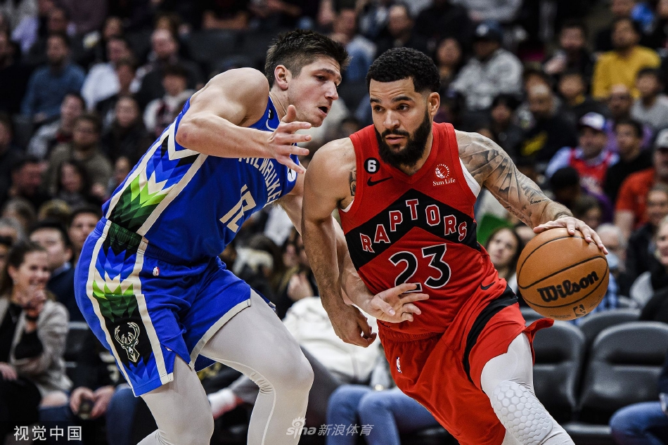 [NBA]雄鹿加时104-101猛龙 字母哥三双