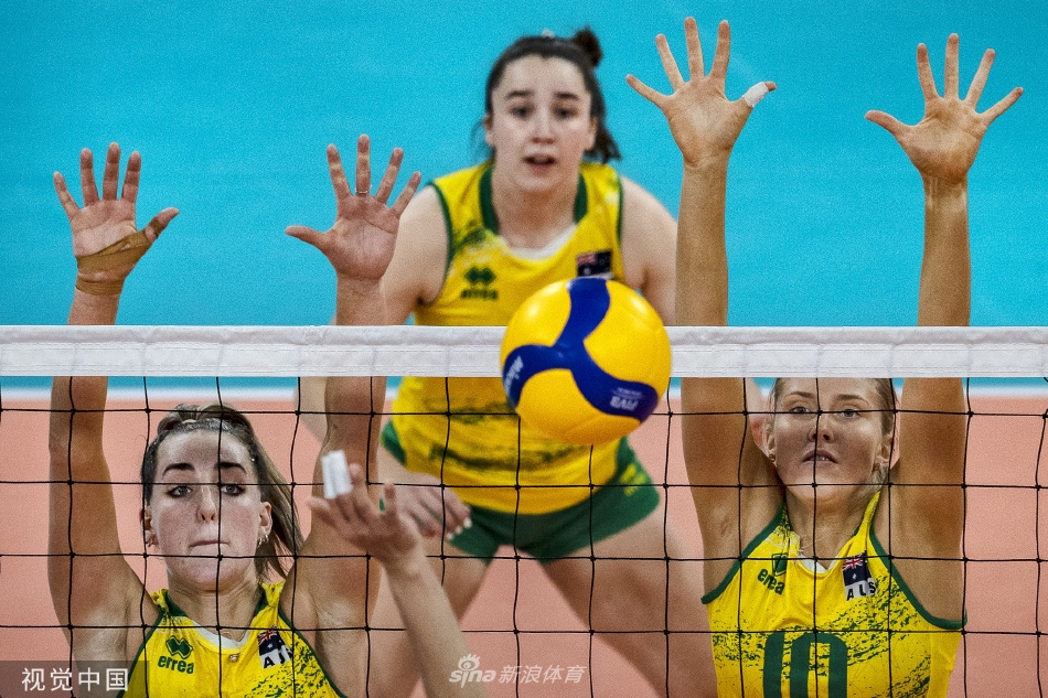 [女排亚洲杯]中国女排3-0澳大利亚女排