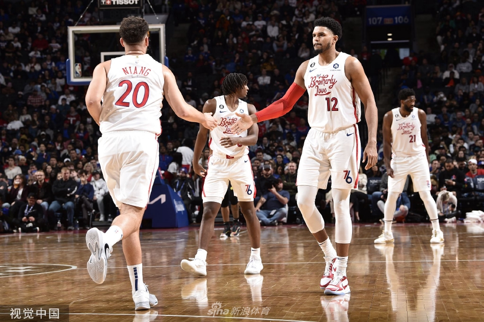 [NBA]犹他爵士98-105费城76人