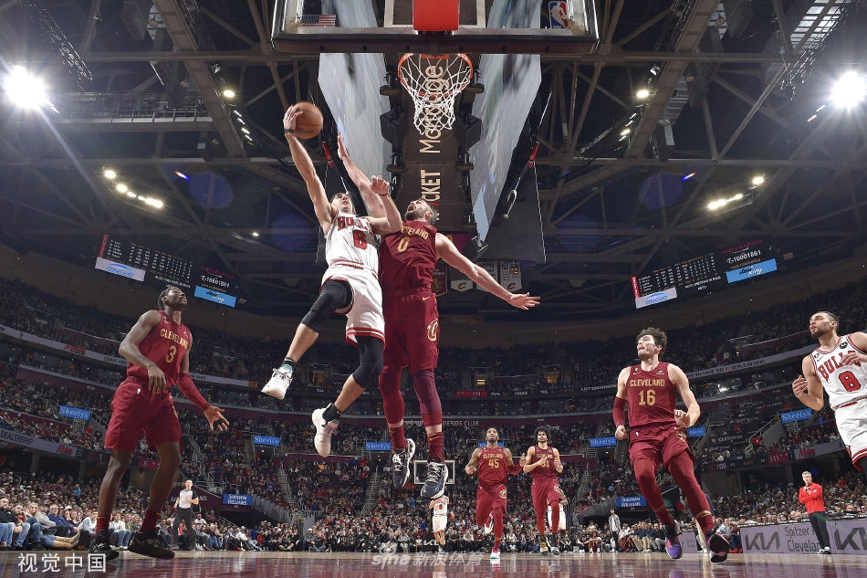 [NBA]骑士145-134加时擒公牛 米切尔轰71分