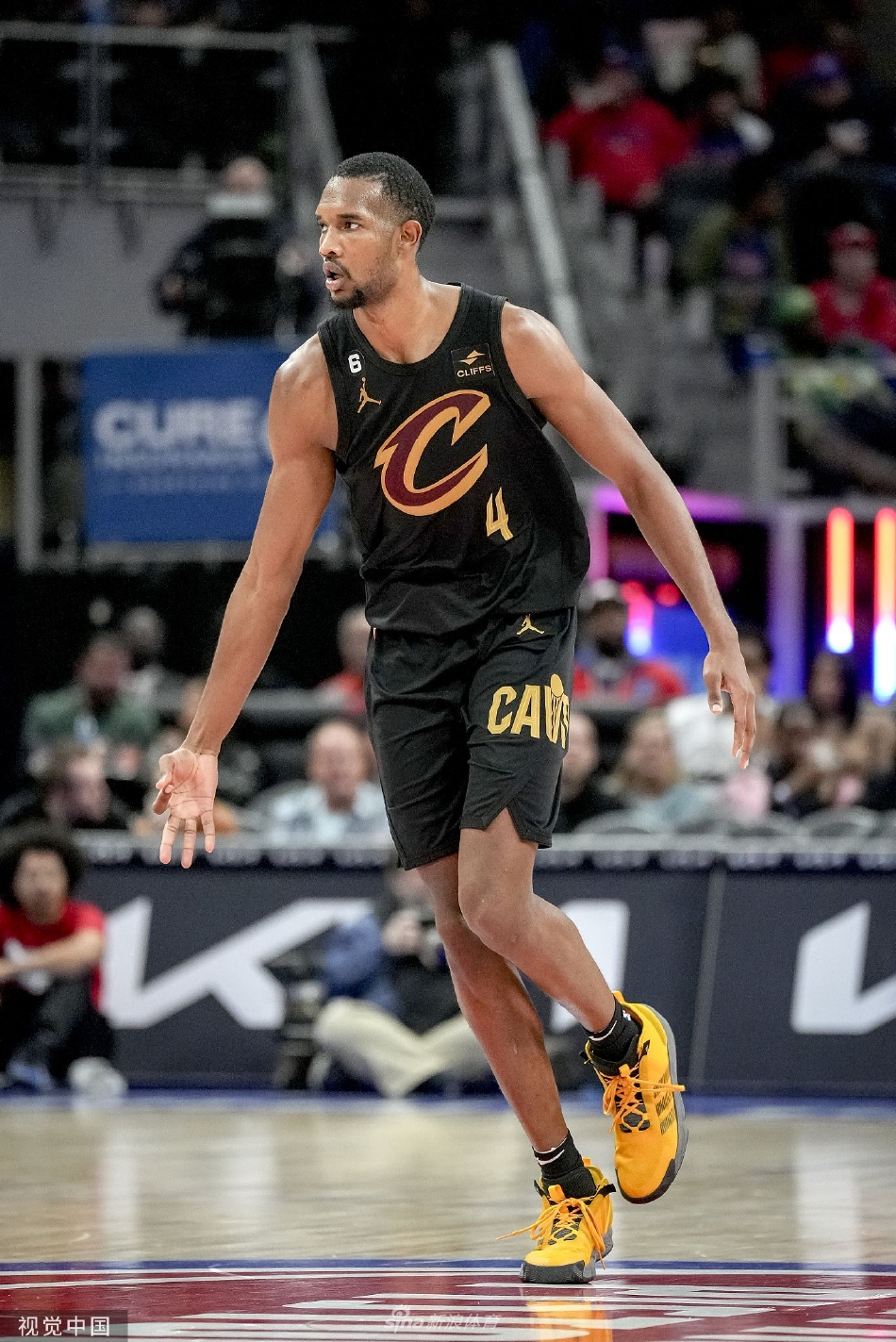 [NBA]骑士102-94活塞