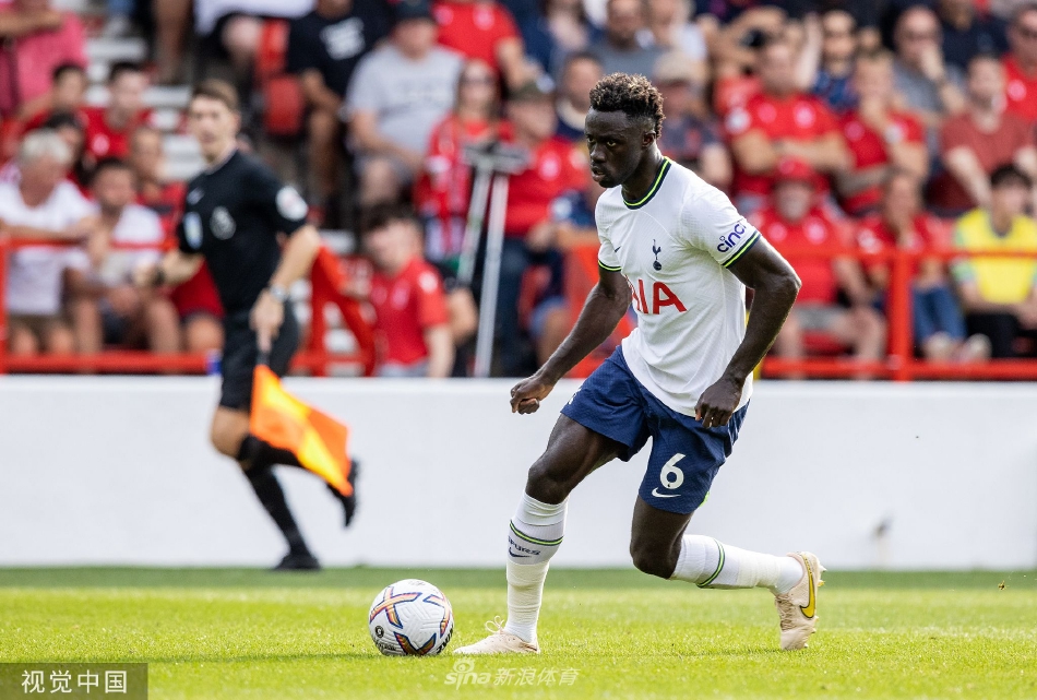 [英超联赛]诺丁汉森林0-2托特纳姆热刺