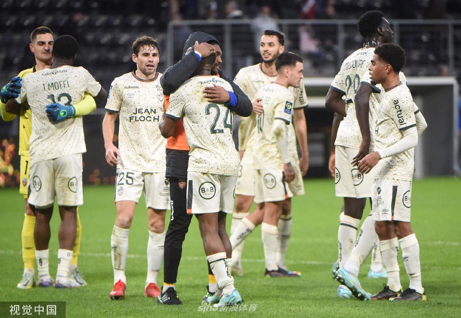 [法甲]昂热2-1洛里昂_高清图集_新浪网